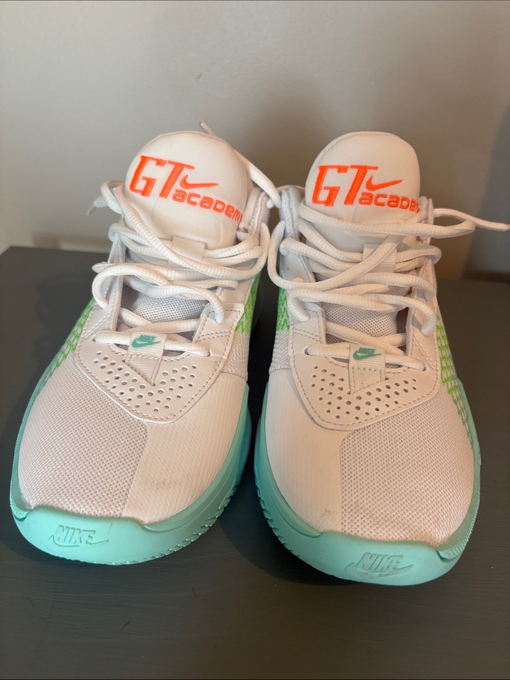 Nike G.T. Cut Academy Basketball Shoes Size M 8.5 / W 10 Style FB2599-107 - Picture 8 of 8